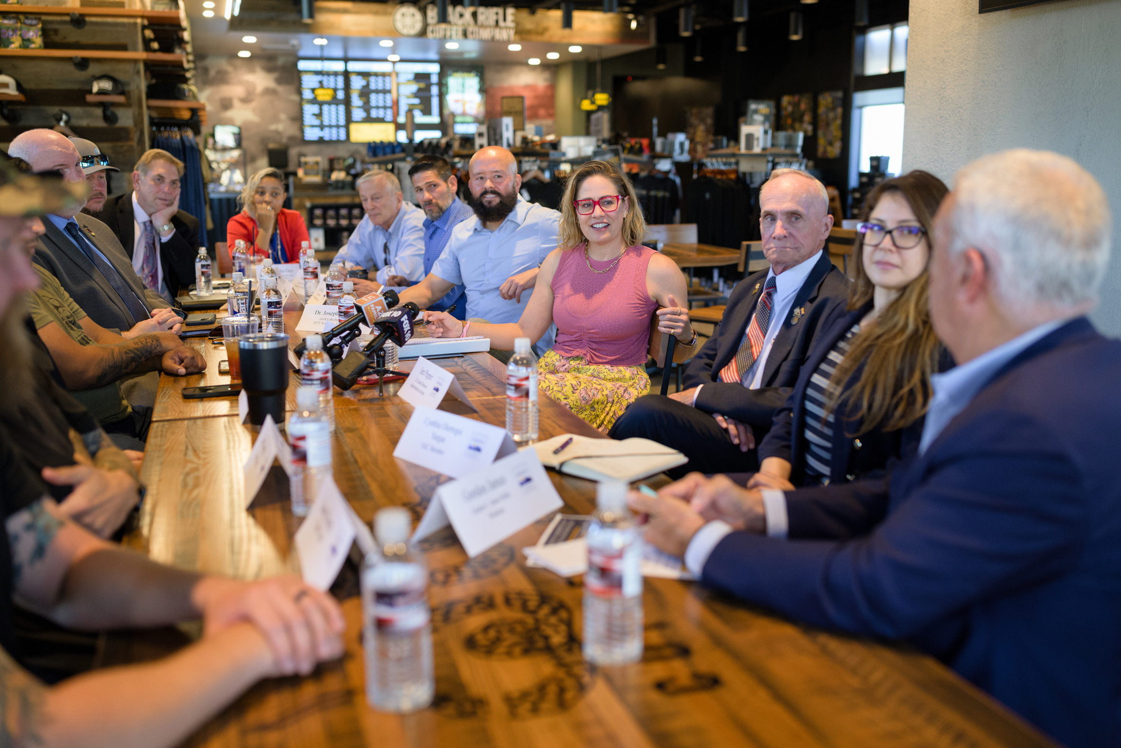 Sinema Hosts Roundtable With Arizona Veteran-Owned Small Businesses, Discusses Solutions to Ongoing Challenges